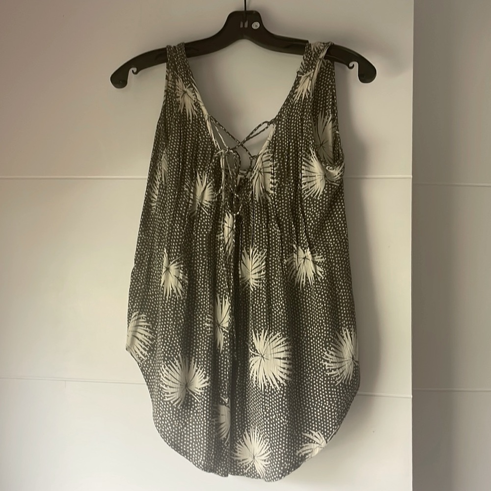 Billabong palm print lace up blouse